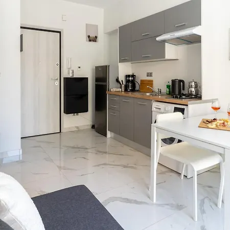 Apartament Complex Saloniki